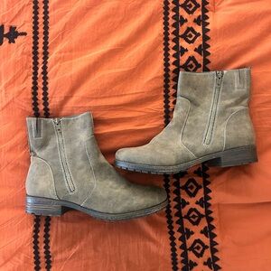 Hokus Pokus Brown Ankle Boots